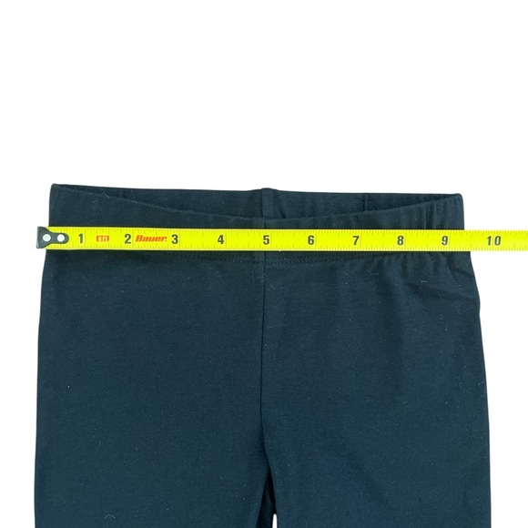 Nike Kids White and Black Outfit with Red Logo - Picture 10 of 12